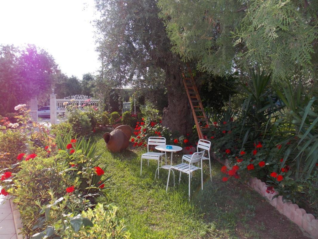 Ioli Apartments 리메나스 외부 사진